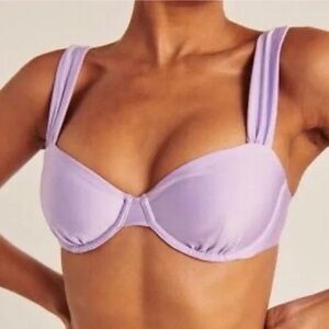 NWOT Abercrombie and Fitch Curve Love Lavender Underwire Bikini Top Size M